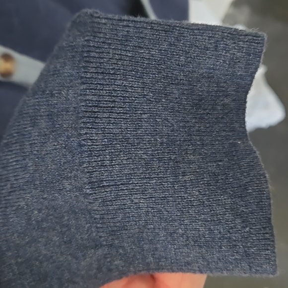 Crown & Ivy long sleeve sweater - Picture 2 of 11